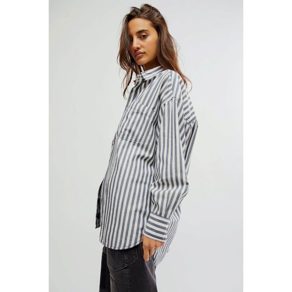 Free People Menswear Oversized Freddie Striped Shirt Nautical Navy Size Medium - Picture 8 of 15